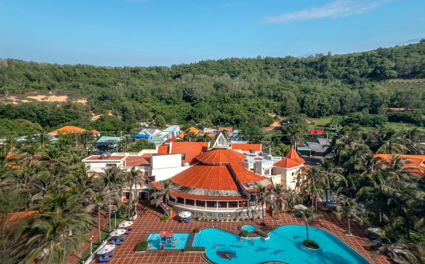 Second Home Investment-Top Reasons to Buy a Resort Property