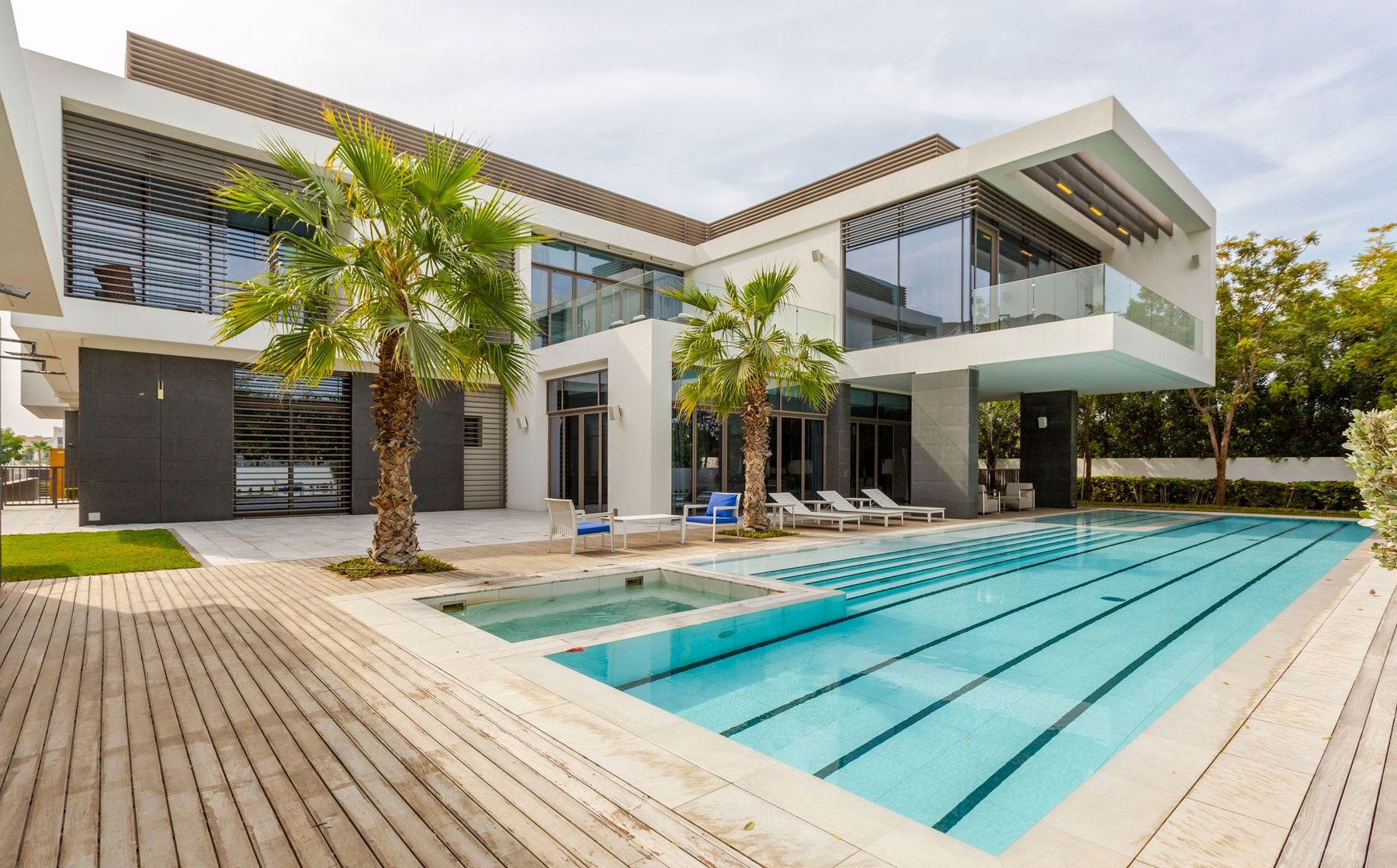 Trends of Resort Home Investments 2025